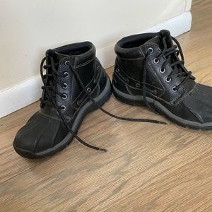 Sperry winter boots